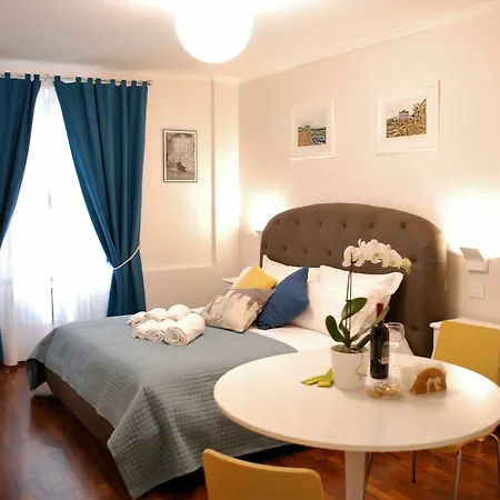 Casa vacanze San Teodoro Al Palatino Rooms&loft